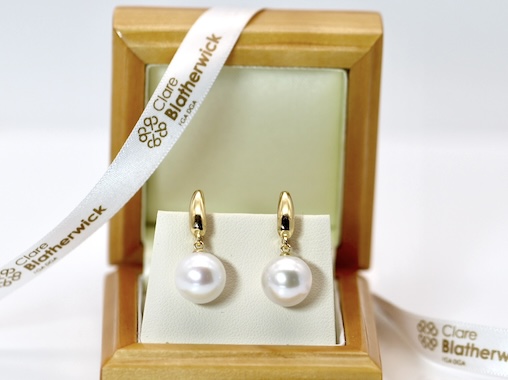 An Elegant Pair of Freshwater Cultured Pearl Drop Earrings